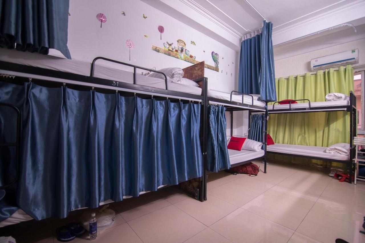 Reddoorz Hostel @ Hang Chieu Street Ανόι Εξωτερικό φωτογραφία